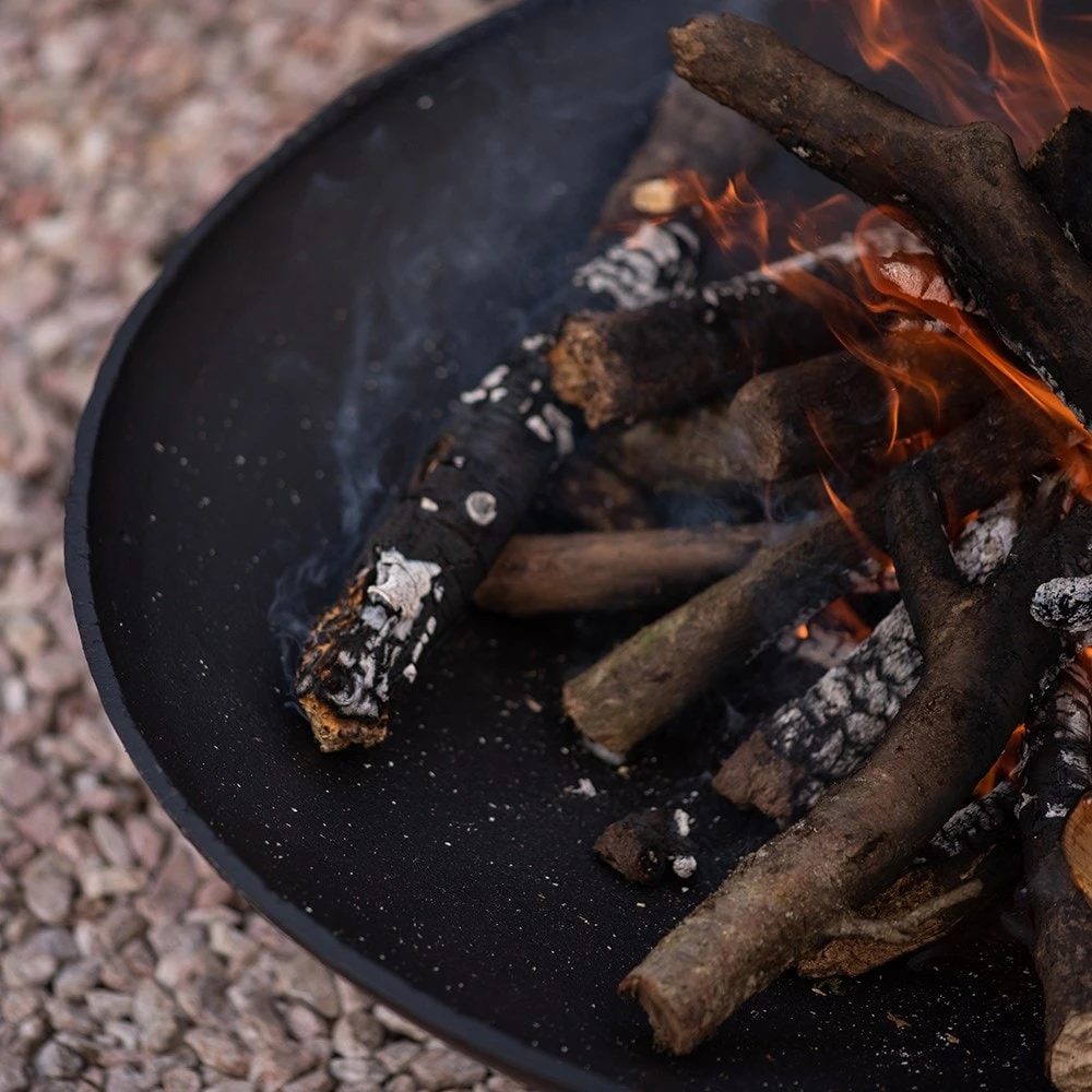 Cast Iron Disc Fire Pit - Large 4 Cast Iron Disc Fire Pit - Large - Image 4