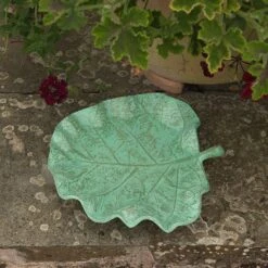 Verdigris Leaf Bird Bath 8 Verdigris Leaf Bird Bath -Plants Shop pr2000028402 card4 lg