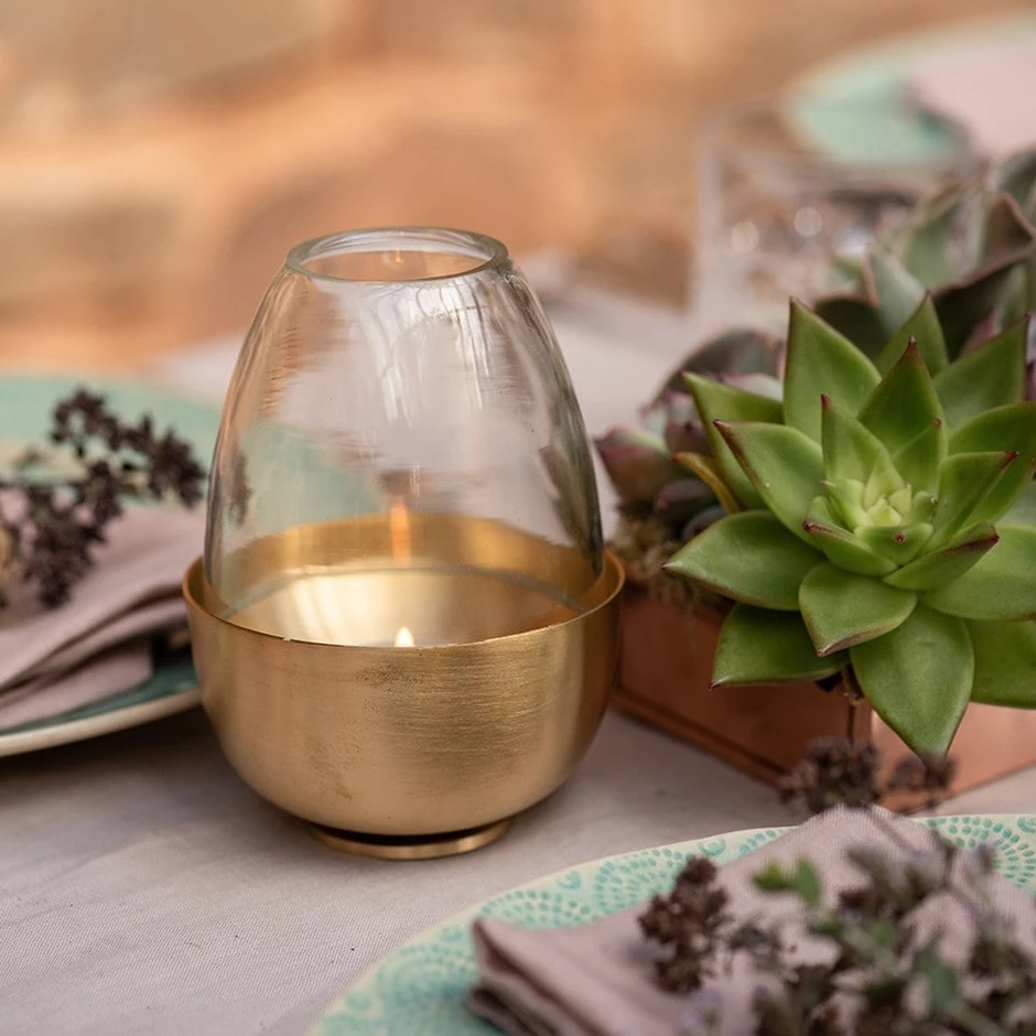 Tulip Tealight Holder - Brass 1 Tulip Tealight Holder - Brass