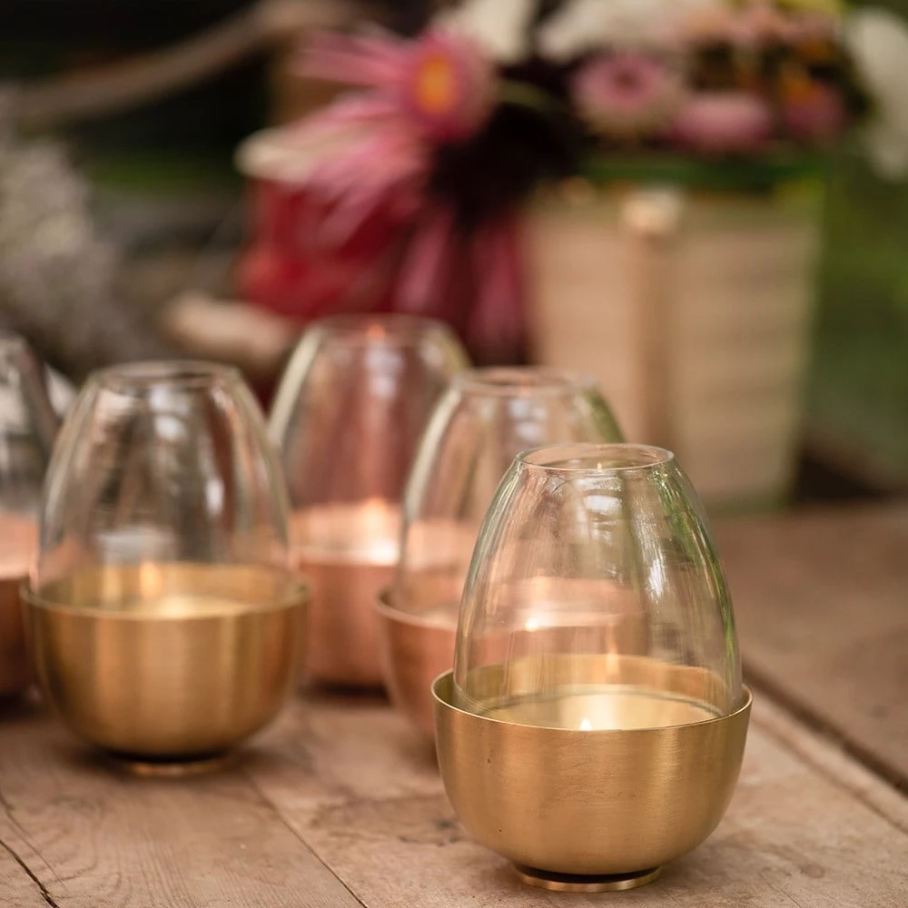 Tulip Tealight Holder - Brass 5 Tulip Tealight Holder - Brass - Image 5